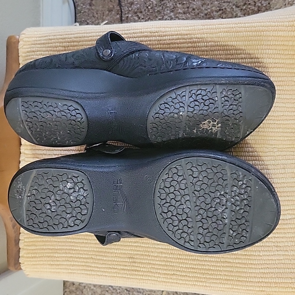 Dansko Clogs - Picture 3 of 3